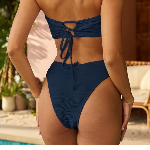 Zaful Blue textured bikini - Picture 3 of 8